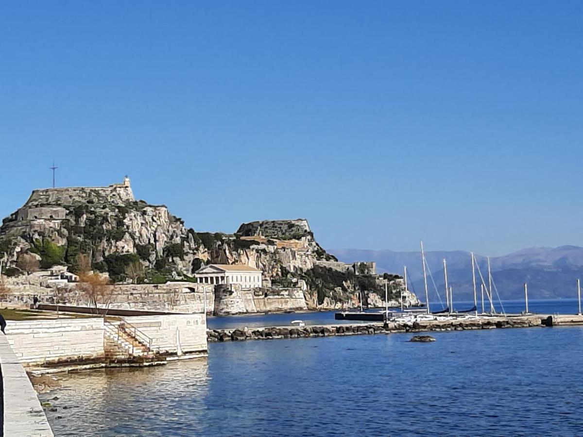Kontis Apts Διαμέρισμα Πέλεκας Εξωτερικό φωτογραφία