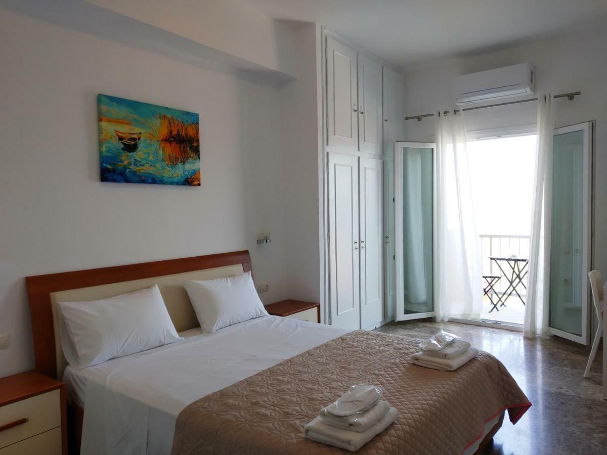 Kontis Apts Διαμέρισμα Πέλεκας Εξωτερικό φωτογραφία